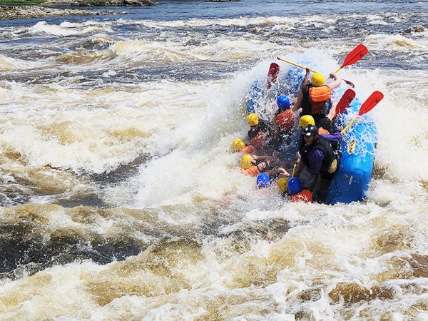 Deluxe 2-Days Amazing whitewater rafting Enjoy Ottawa River
