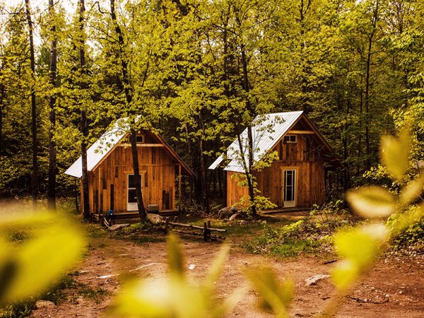 Rustic Cabin Rental | Rafting Momentum | Ottawa River